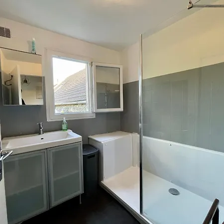 Semesterbostad Chez Madame Titus