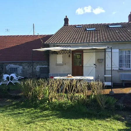 Chez Madame Titus Holiday home Ormoy-Villers