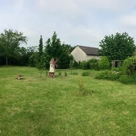 Chez Madame Titus Holiday home *