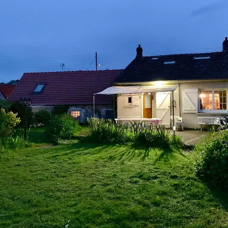 Nyaraló Chez Madame Titus Ormoy-Villers